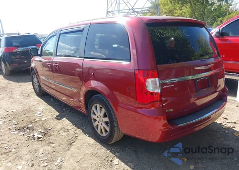 2016 Chrysler Town & Country Touring from USA, damaged, VIN 2C4RC1BG5GR230714